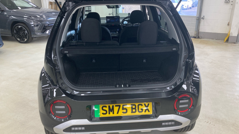 Hyundai INSTER 85kW 02 49kWh 5dr Auto Electric Hatchback